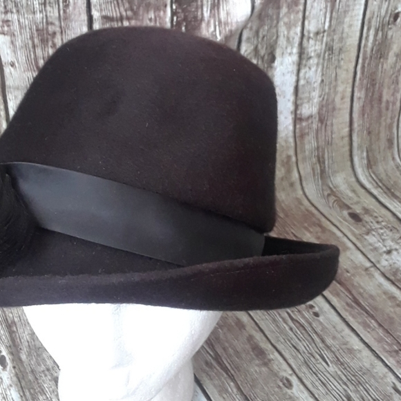 Doree of New York wool hat - Picture 3 of 8